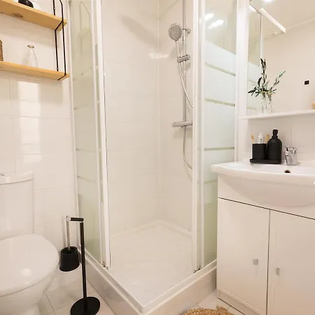 Capri - 2 A Montmartre Apartmán Paříž