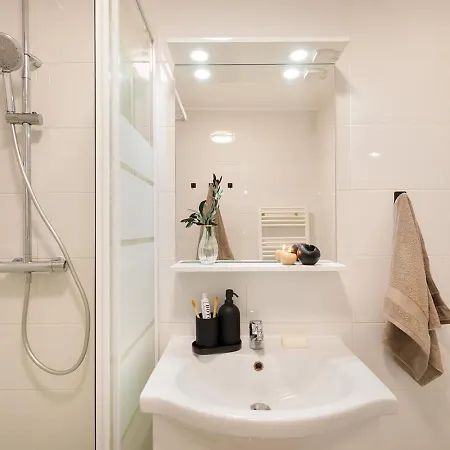 Apartmán Capri - 2 A Montmartre *