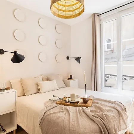 Capri - 2 A Montmartre * باريس