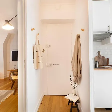 Apartman Capri - 2 A Montmartre *