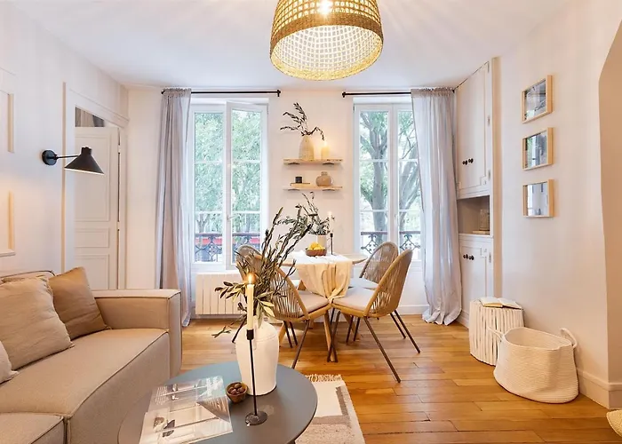 Capri - 2 A Montmartre Apartman Párizs