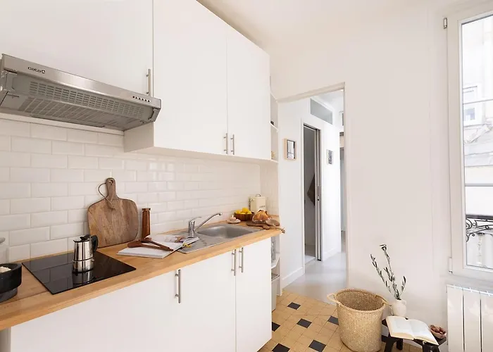 Capri - 2 A Montmartre Appartement