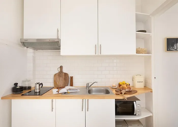 Capri - 2 A Montmartre *