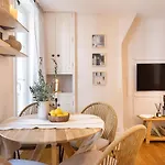 Capri - 2 A Montmartre Апартаменты Париж